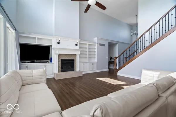 $1,390,000 | 16540 Shore Oaks Court, Noblesville, IN 46060