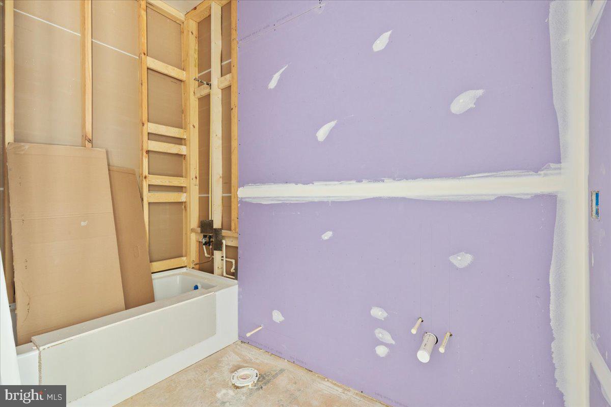 1346 Shipyard Road Shenandoah, VA 22849 - Photo 19 of 65