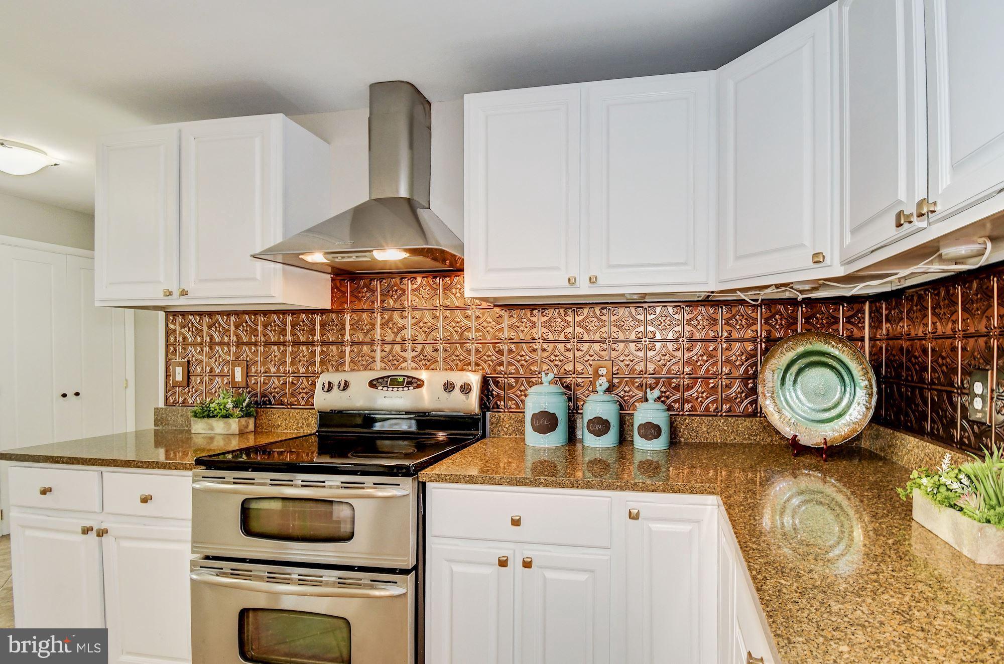 8721 Gateshead Road Alexandria, VA 22309 - Photo 17 of 48 Gallery Image 17