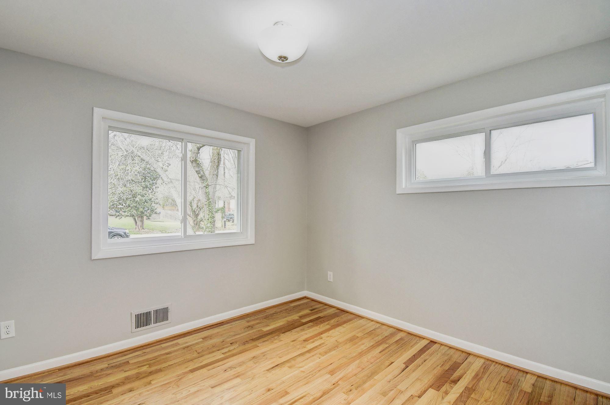 8721 Gateshead Road Alexandria, VA 22309 - Photo 23 of 48 Bedroom #2