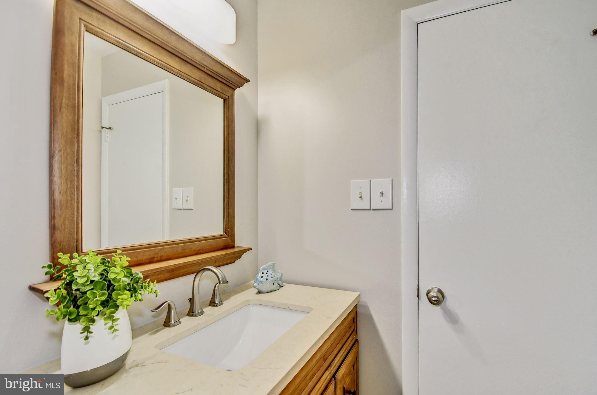 8721 Gateshead Road Alexandria, VA 22309 - Photo 26 of 48 Gallery Image 26