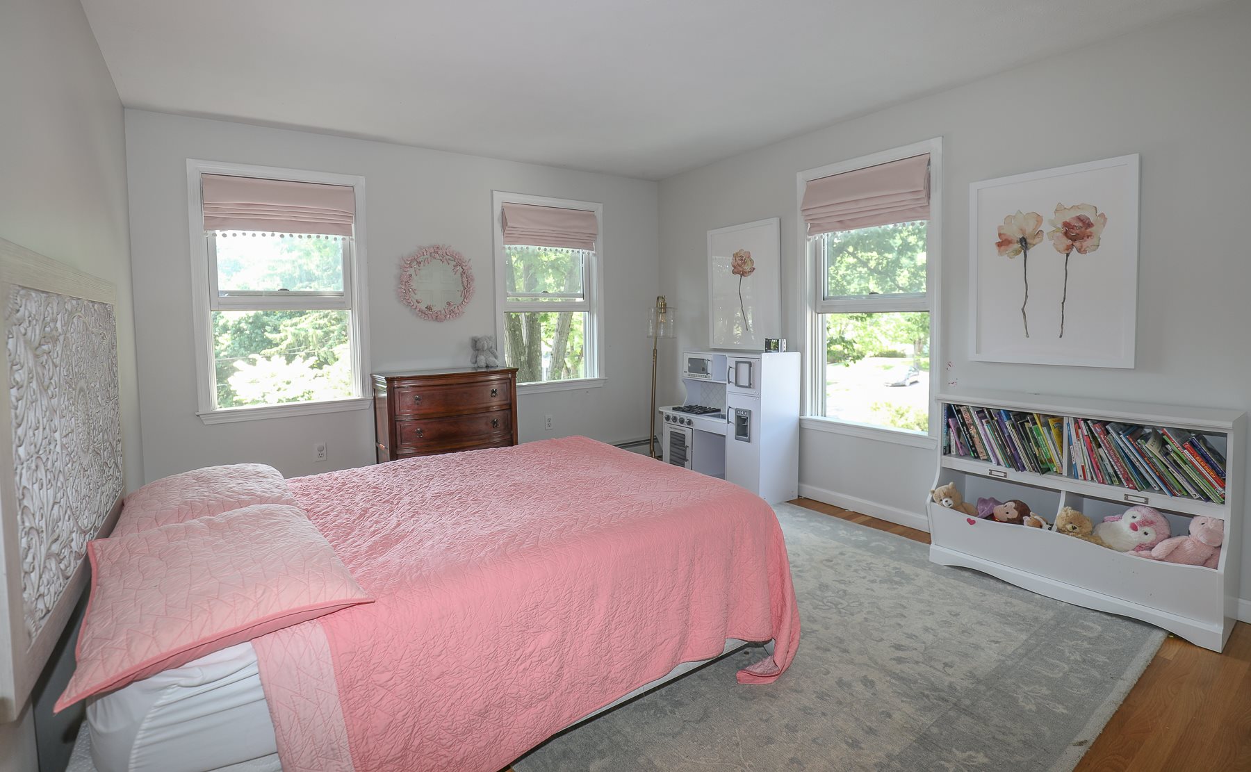 465 Ray Street Manchester, NH 03104 - Photo 19 of 40 Gallery Image 19