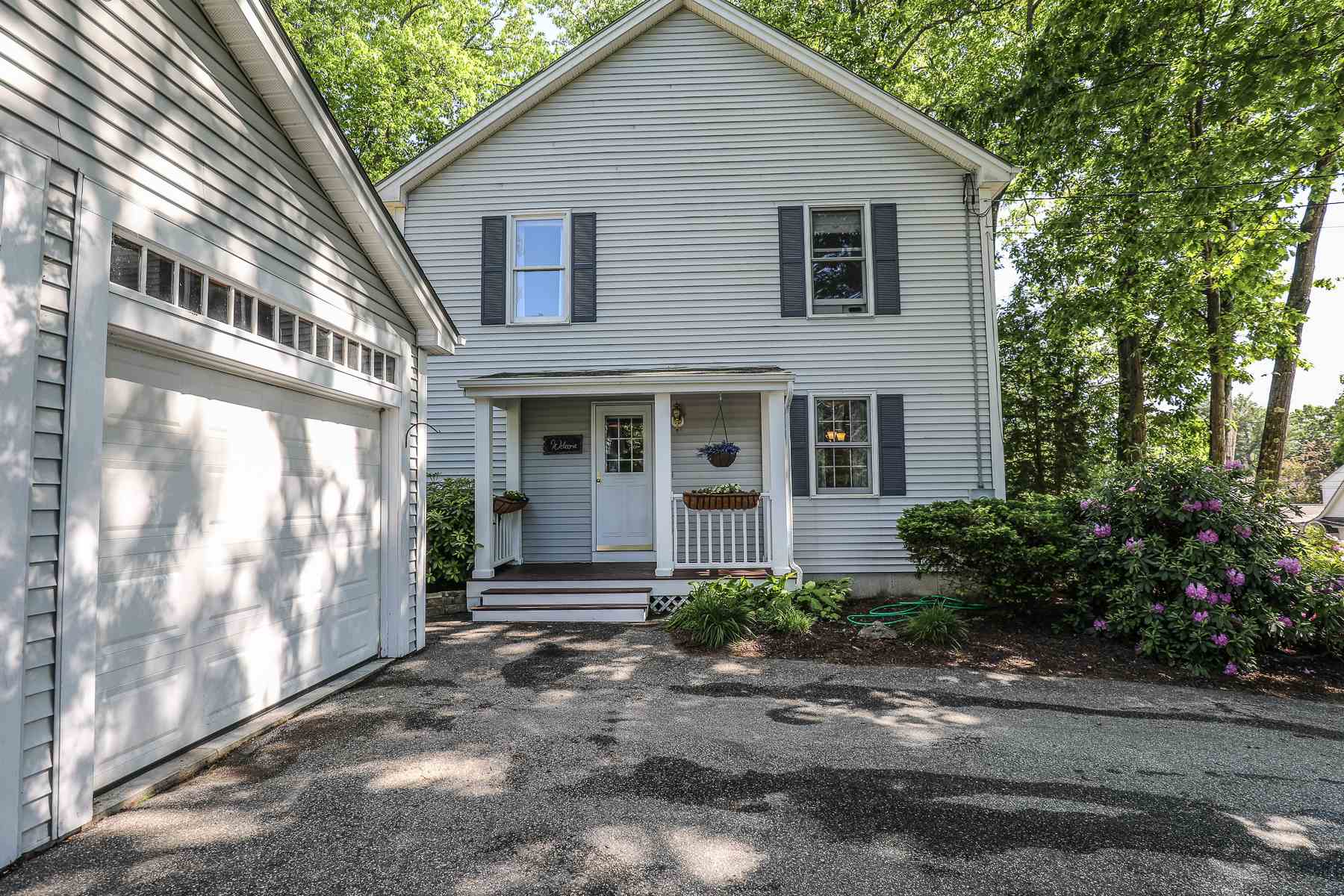 465 Ray Street Manchester, NH 03104 - Photo 2 of 40 Gallery Image 2