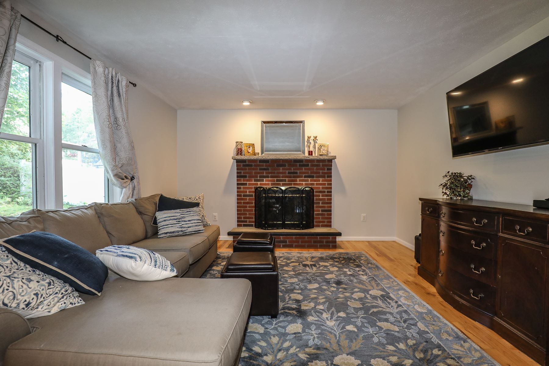 465 Ray Street Manchester, NH 03104 - Photo 39 of 40 Gallery Image 39