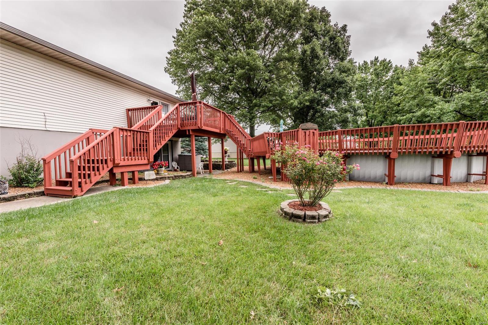 907 Long Branch Road Troy, IL 62294 - Photo 11 of 40 Gallery Image 11