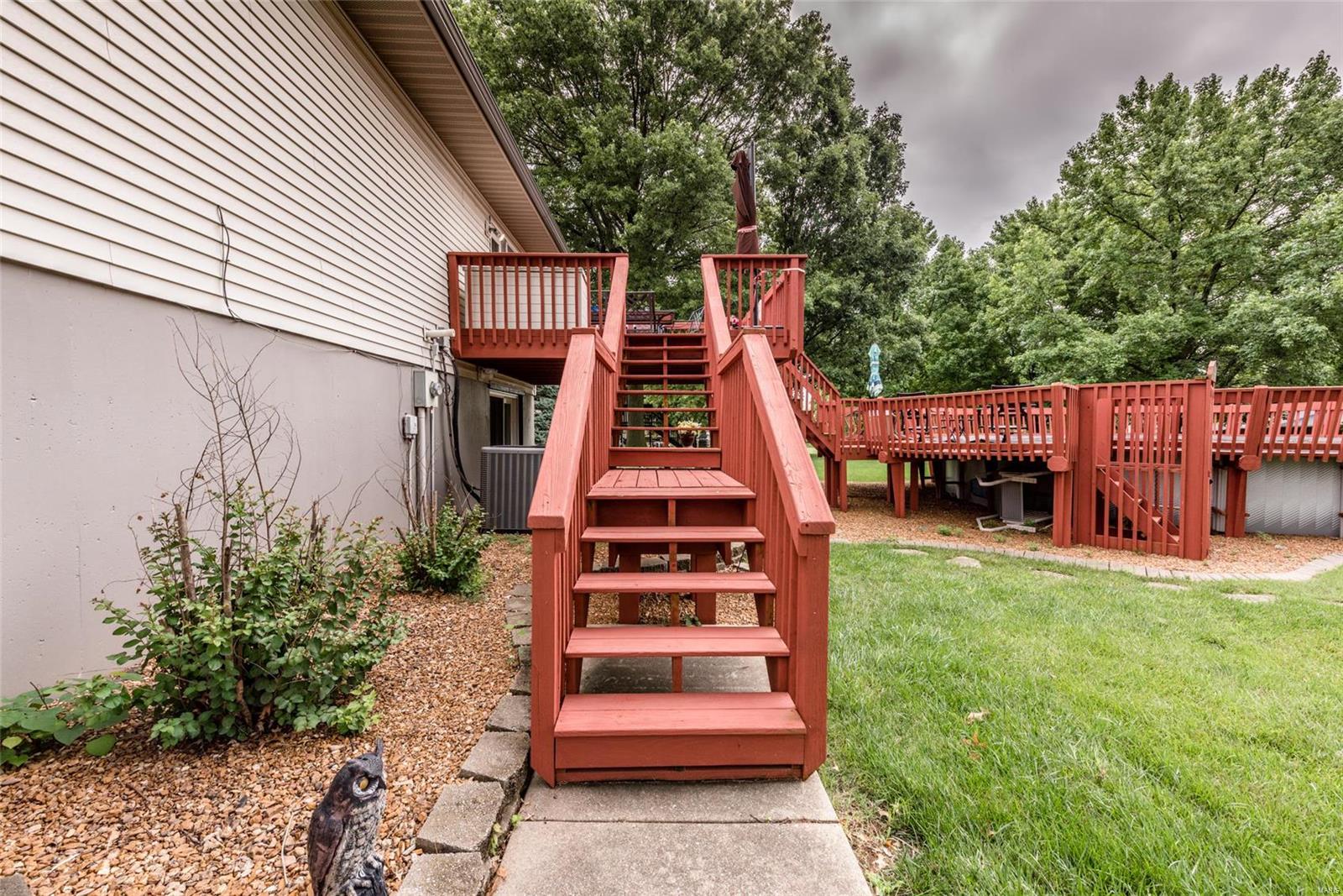 907 Long Branch Road Troy, IL 62294 - Photo 12 of 40 Gallery Image 12