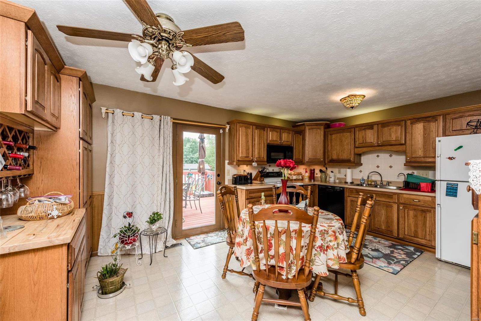 907 Long Branch Road Troy, IL 62294 - Photo 23 of 40 Gallery Image 23