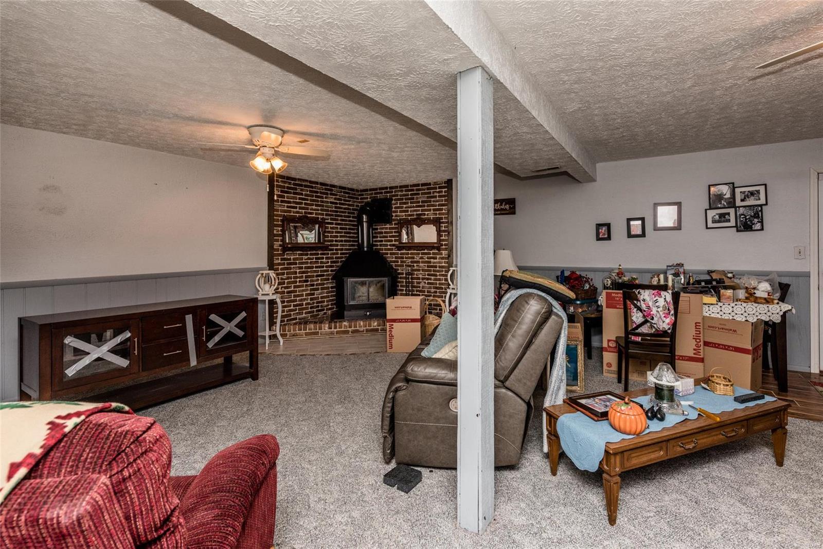 907 Long Branch Road Troy, IL 62294 - Photo 34 of 40 Gallery Image 34