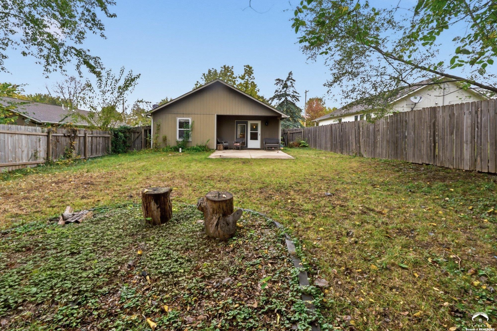 923 Ward Avenue Lawrence, KS 66044 - Photo 20 of 22