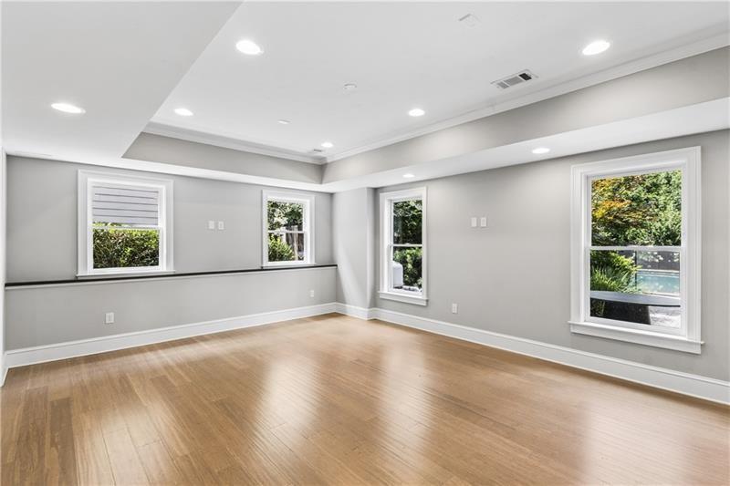 1282 Kendrick Road Northeast Atlanta, GA 30319 - Photo 19 of 33