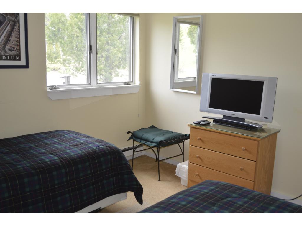 339 Handle Road, Unit D West Dover, VT 05356 - Photo 14 of 20 Gallery Image 14