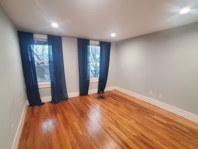 $2,500 | 866 Dorchester Avenue, Unit 2, Boston, MA 02125