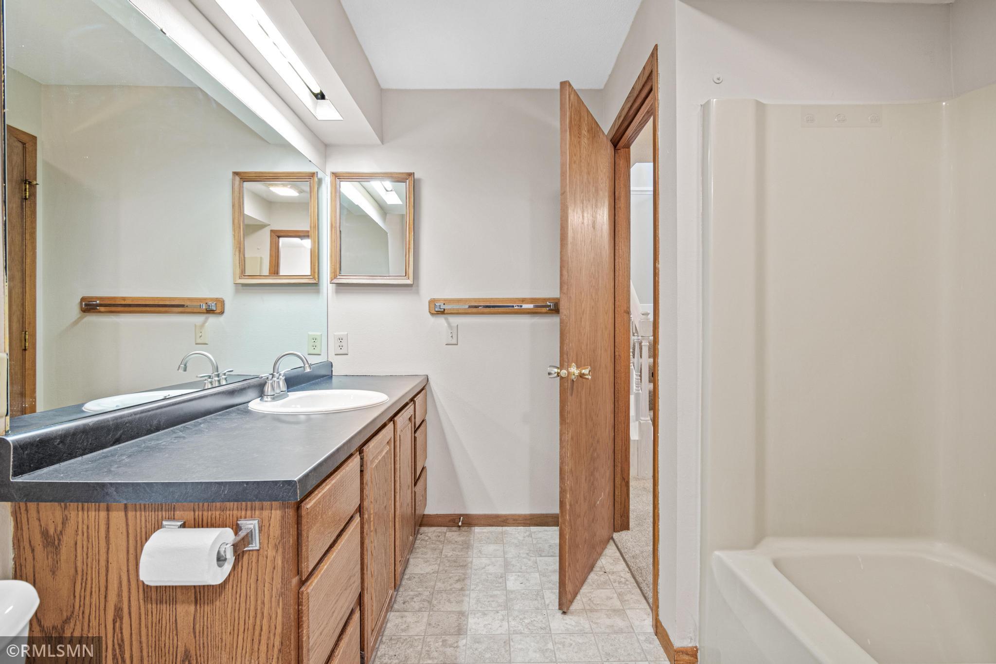 451 Hunter Hill Road Hudson, WI 54016 - Photo 26 of 34 Gallery Image 26