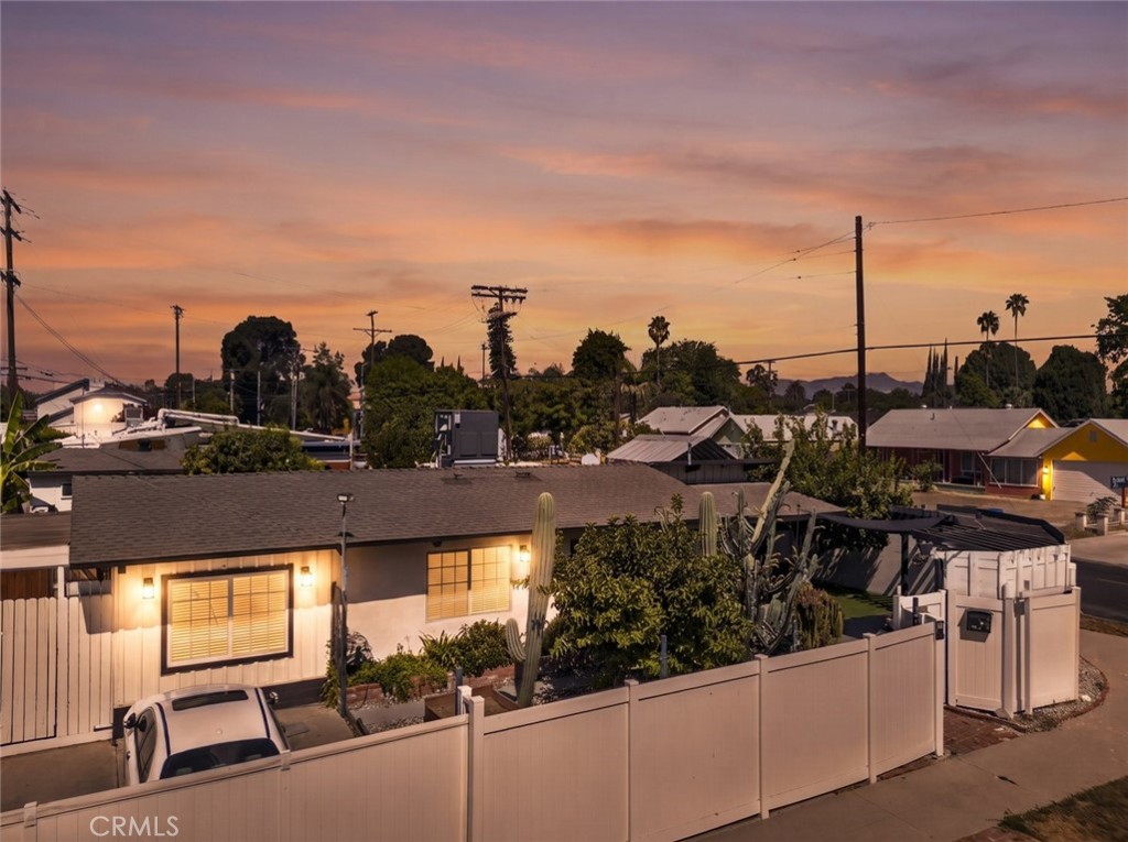 7959 Bothwell Road Reseda, CA 91335 - Photo 73 of 74 AI Enhanced
