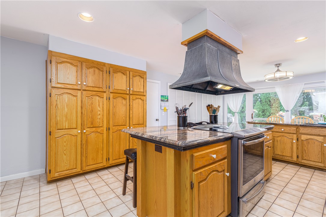 3 Boiling Spring Avenue Westerly, RI 02891 - Photo 15 of 44 Gallery Image 15