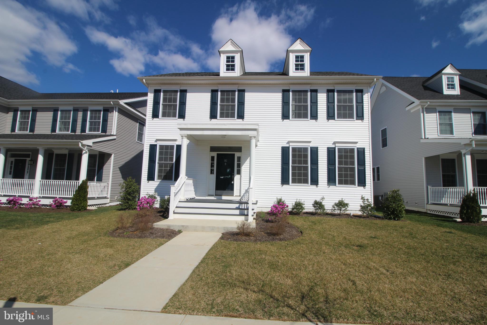 92 Applegate Way Chesterfield, NJ 08515 - Photo 4 of 11 Gallery Image 4