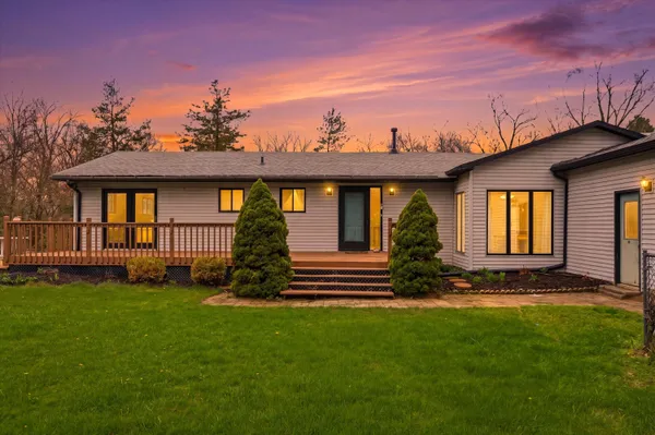 $409,900 | 9095 Huron River Drive, Brighton, MI 48116