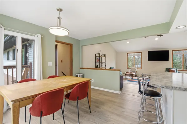 $409,900 | 9095 Huron River Drive, Brighton, MI 48116