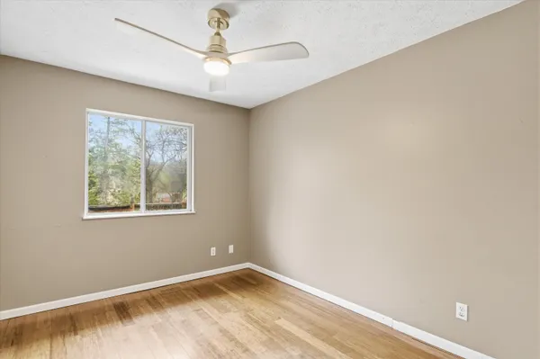 $409,900 | 9095 Huron River Drive, Brighton, MI 48116