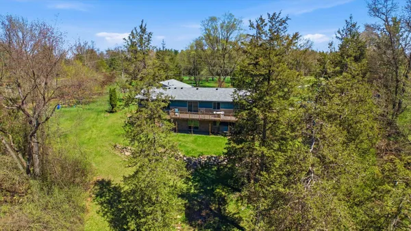 $409,900 | 9095 Huron River Drive, Brighton, MI 48116