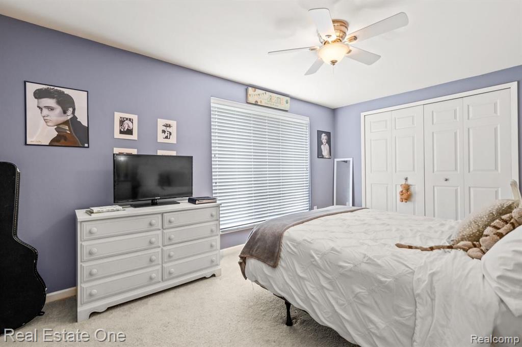 1081 Hathaway Rising Rochester Hills, MI 48306 - Photo 32 of 43