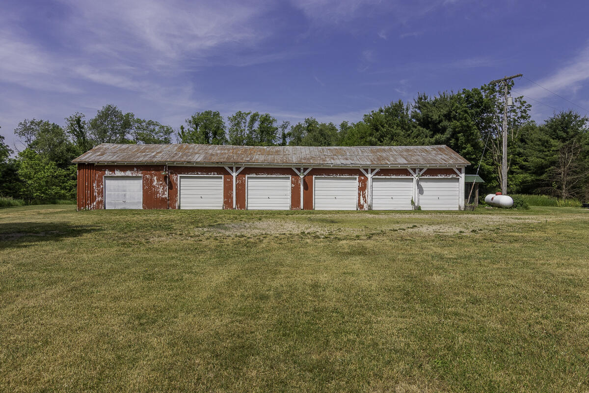 11481 Cressey Road Plainwell, MI 49080 - Photo 102 of 107 11481Cressey-48