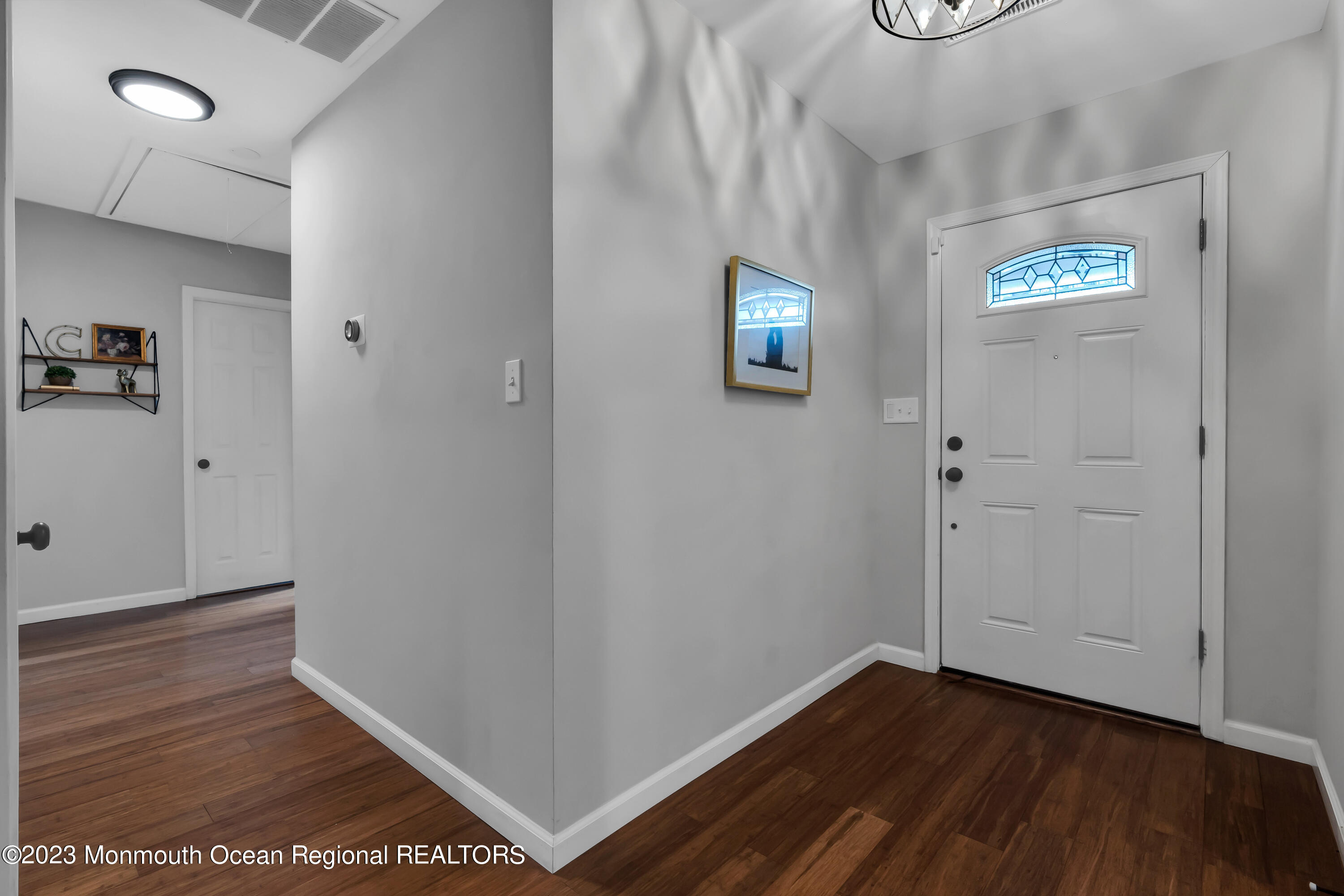 13 Minuteman Road Hazlet, NJ 07730 - Photo 5 of 35 008_dsc04015