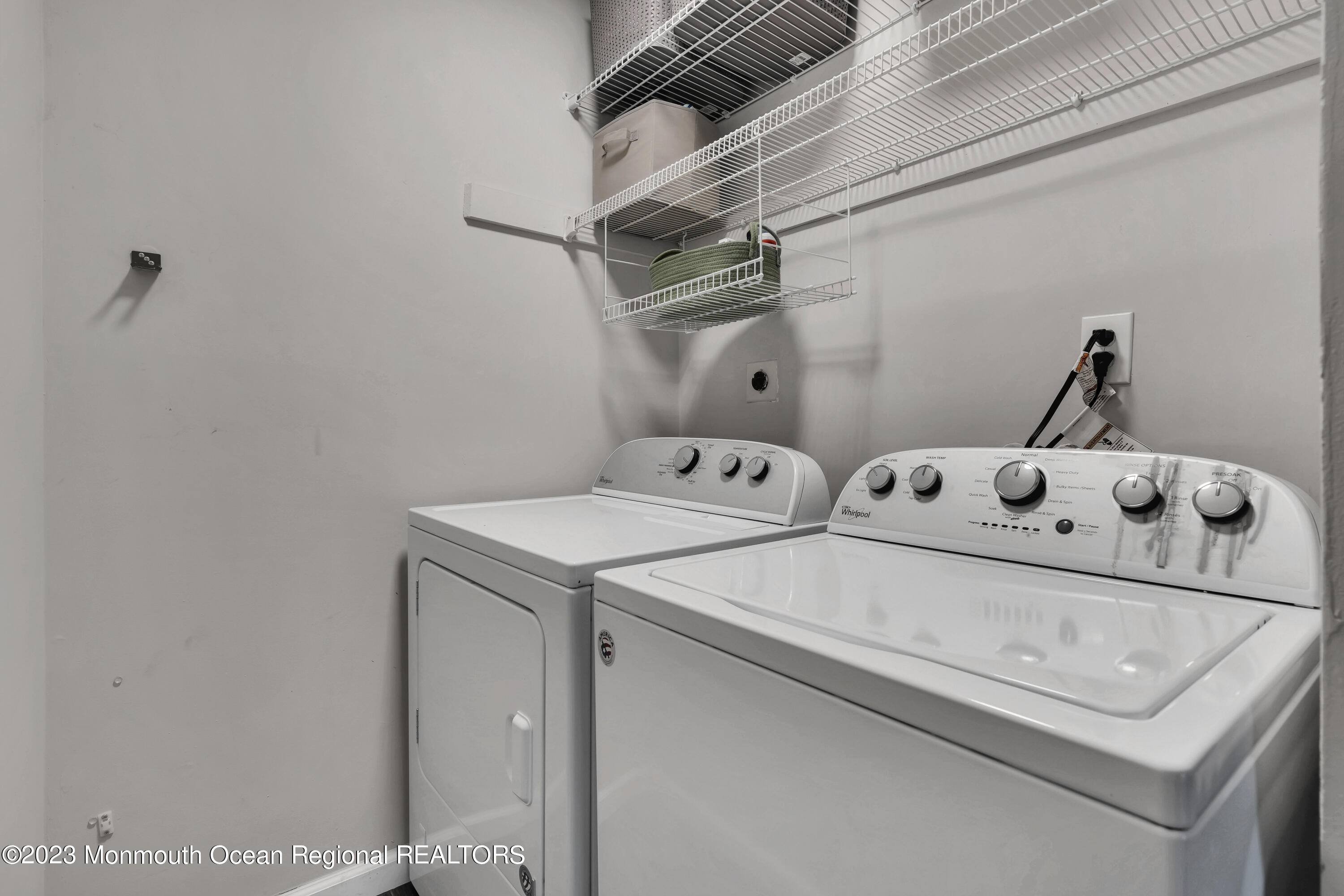 13 Minuteman Road Hazlet, NJ 07730 - Photo 10 of 35 039_dsc04120