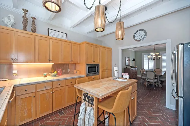 $1,088,000 | 3928 Waynesboro Court, Stockton, CA 95219