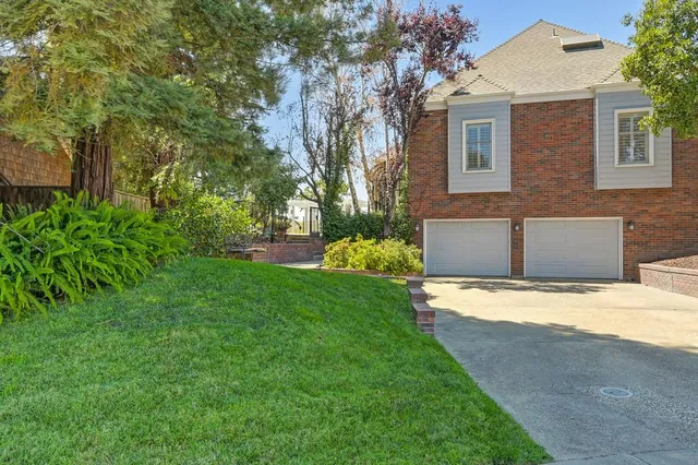 $1,088,000 | 3928 Waynesboro Court, Stockton, CA 95219