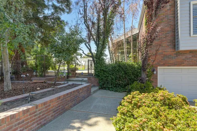 $1,088,000 | 3928 Waynesboro Court, Stockton, CA 95219