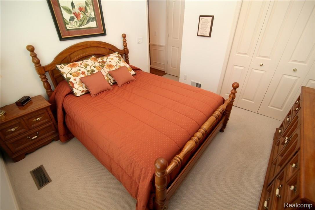 3693 Tremonte Circle, Unit 71 Rochester, MI 48306 - Photo 39 of 51 IMG_0046.JPG