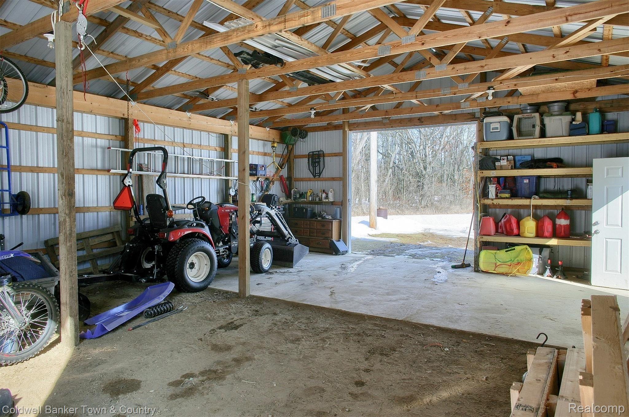 10227 White Road Linden, MI 48451 - Photo 36 of 43 Garage-2nd-View.jpg