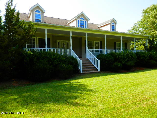 6058 Old Stake Road Chadbourn, NC 28431 - Photo 1 of 17 6058xc