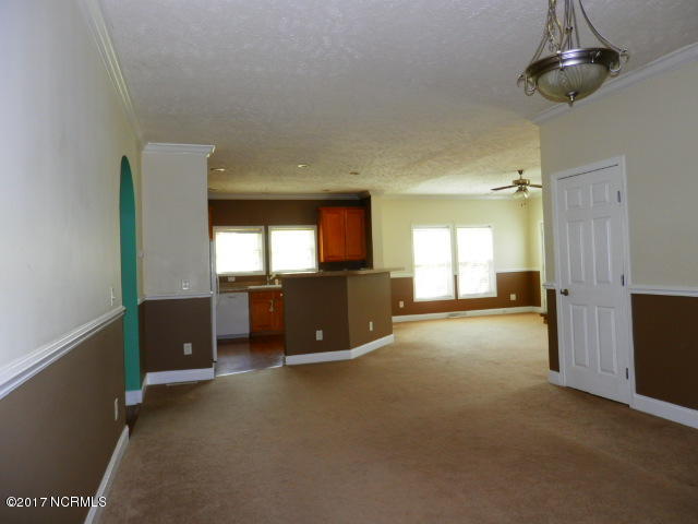 6058 Old Stake Road Chadbourn, NC 28431 - Photo 11 of 17 6058xm