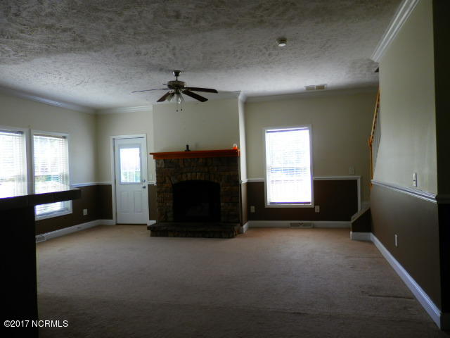 6058 Old Stake Road Chadbourn, NC 28431 - Photo 8 of 17 6058xo