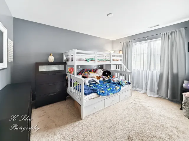 $284,900 | 3434 Blue Ridge Drive, Carpentersville, IL 60110