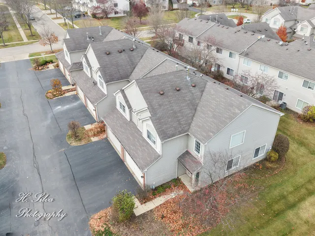 $284,900 | 3434 Blue Ridge Drive, Carpentersville, IL 60110