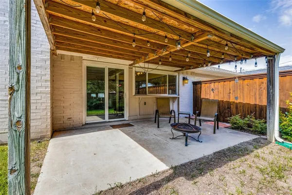 $3,200 | 6662 Roundrock Road, Dallas, TX 75248
