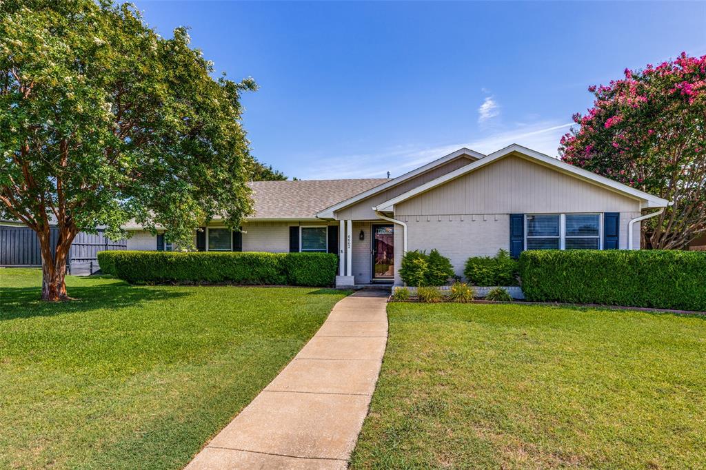 6662 Roundrock Road Dallas, TX 75248 - Photo 2 of 23