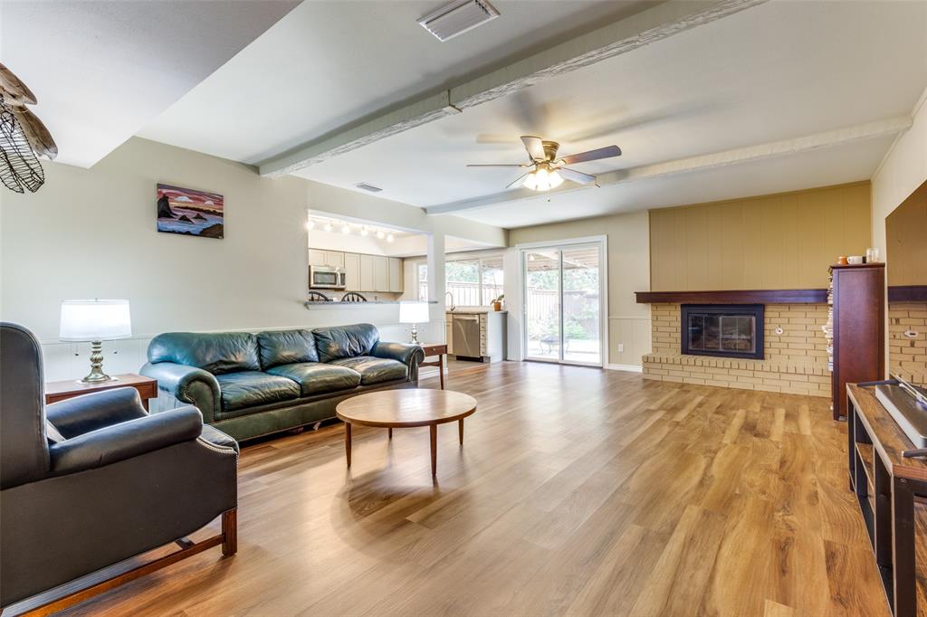 6662 Roundrock Road Dallas, TX 75248 - Photo 8 of 23