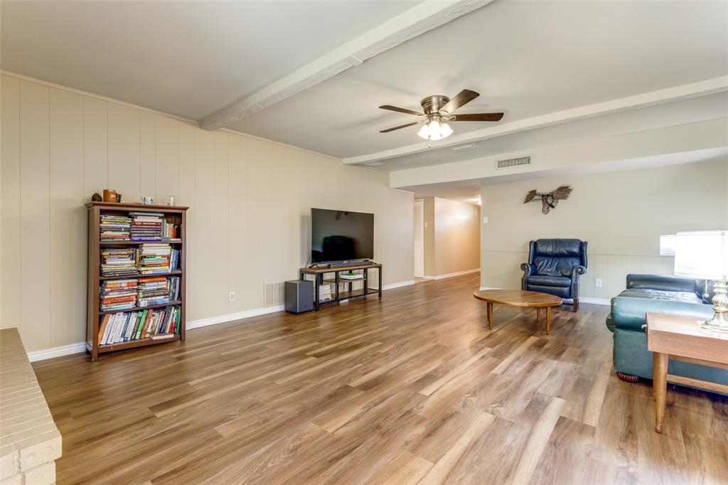 6662 Roundrock Road Dallas, TX 75248 - Photo 9 of 23