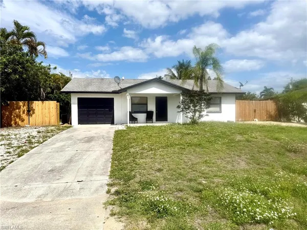 $460,000 | 1854 54th Terrace Southwest, Naples, FL 34116
