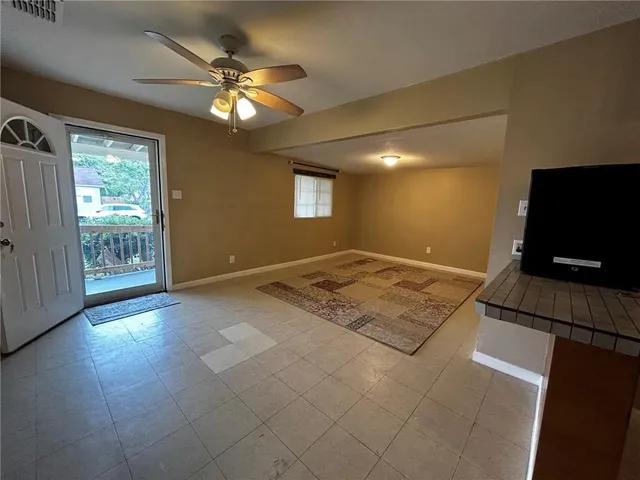 $1,300 | 5410 Crockett Street, Corpus Christi, TX 78415