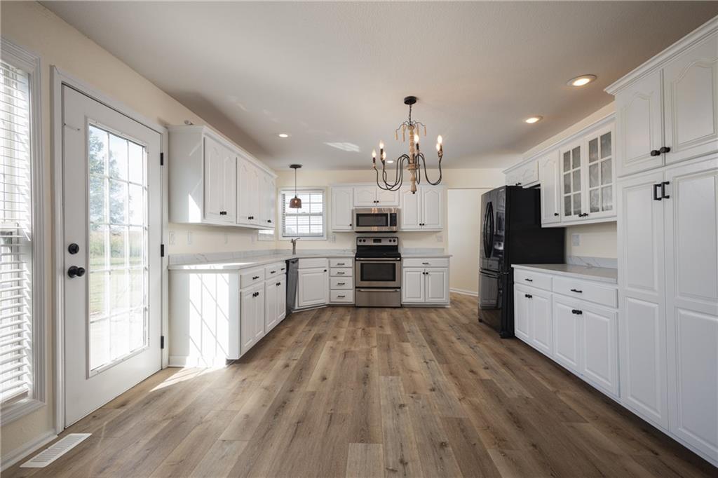 453 Northeast County 17404 Road Archie, MO 64725 - Photo 15 of 51 Gallery Image 15