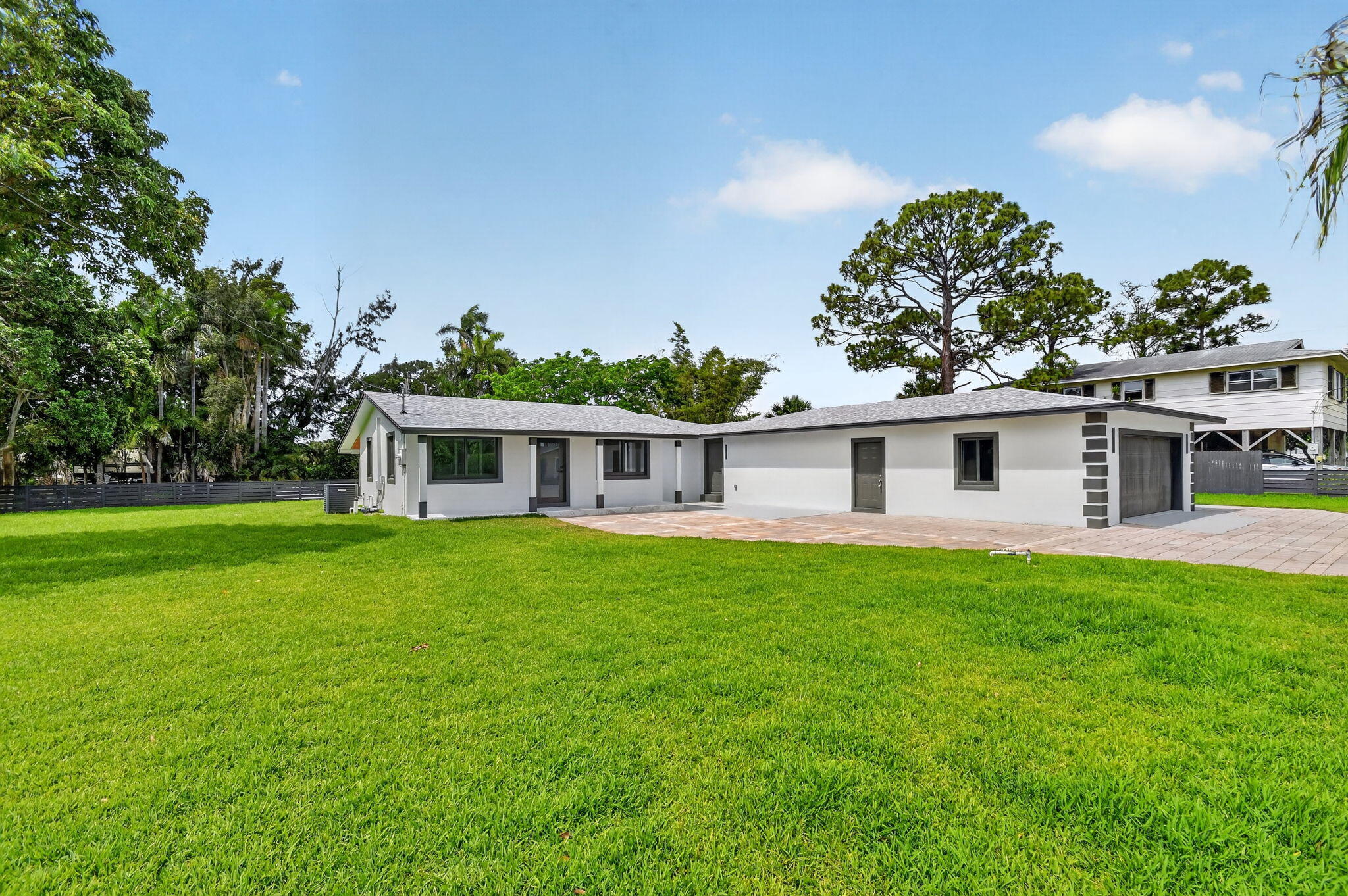 3192 Riddle Road West Palm Beach, FL 33406 - Photo 5 of 74 5-web-or-mls-DSC_9030