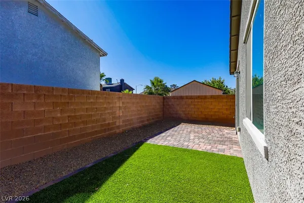 $1,895 | 1666 Crisp Pear Court, Las Vegas, NV 89108