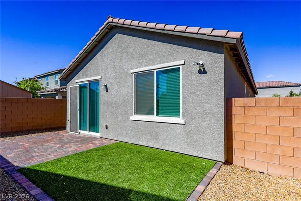 $1,895 | 1666 Crisp Pear Court, Las Vegas, NV 89108