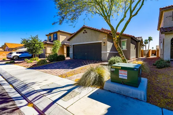 $1,895 | 1666 Crisp Pear Court, Las Vegas, NV 89108
