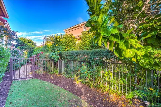 $1,400,000 | 231 Southeast Bella Strano, Port St. Lucie, FL 34984